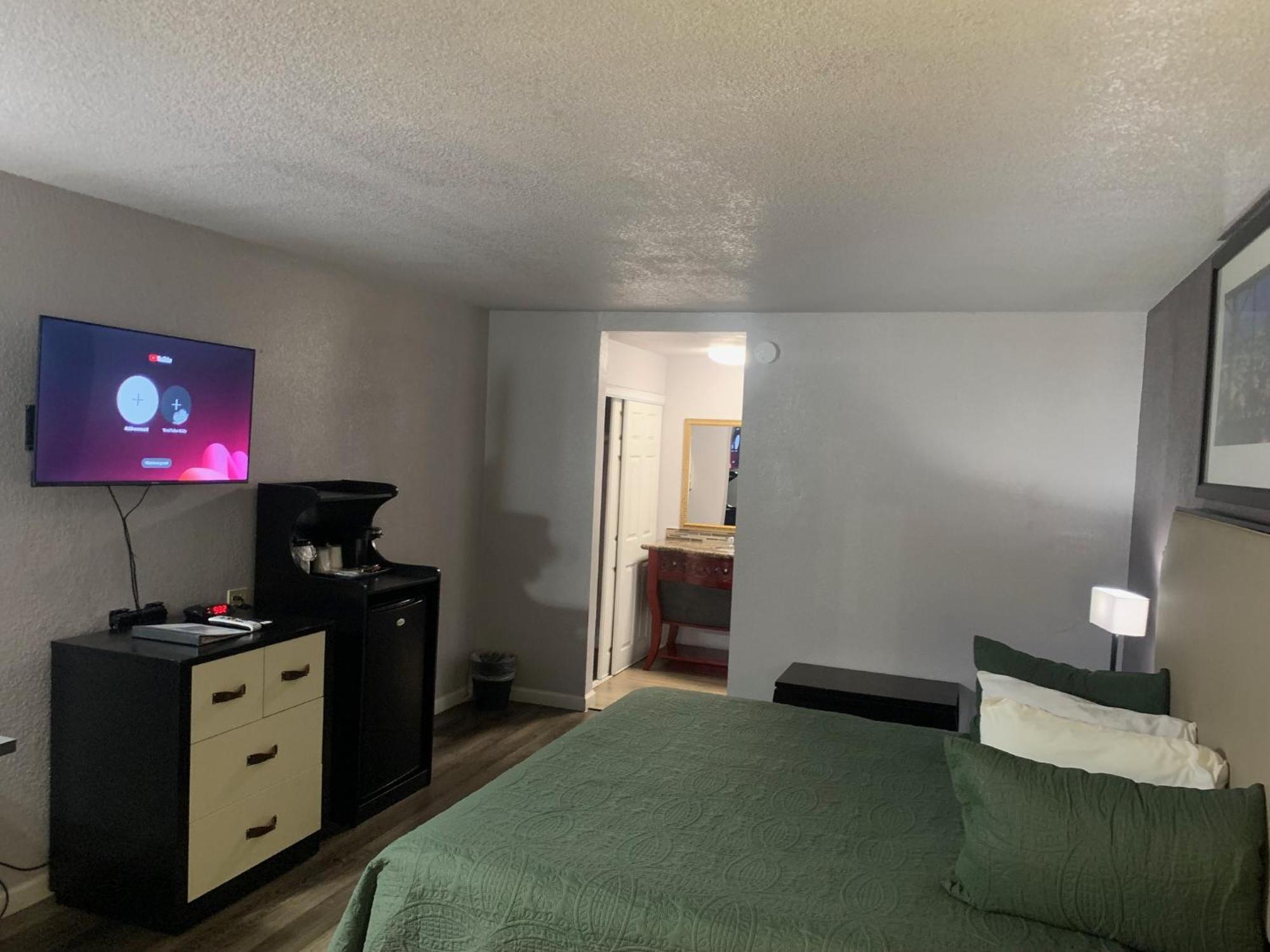R Nite Star Inn And Suites -Home Of The Cowboys & Rangers Arlington Exteriér fotografie